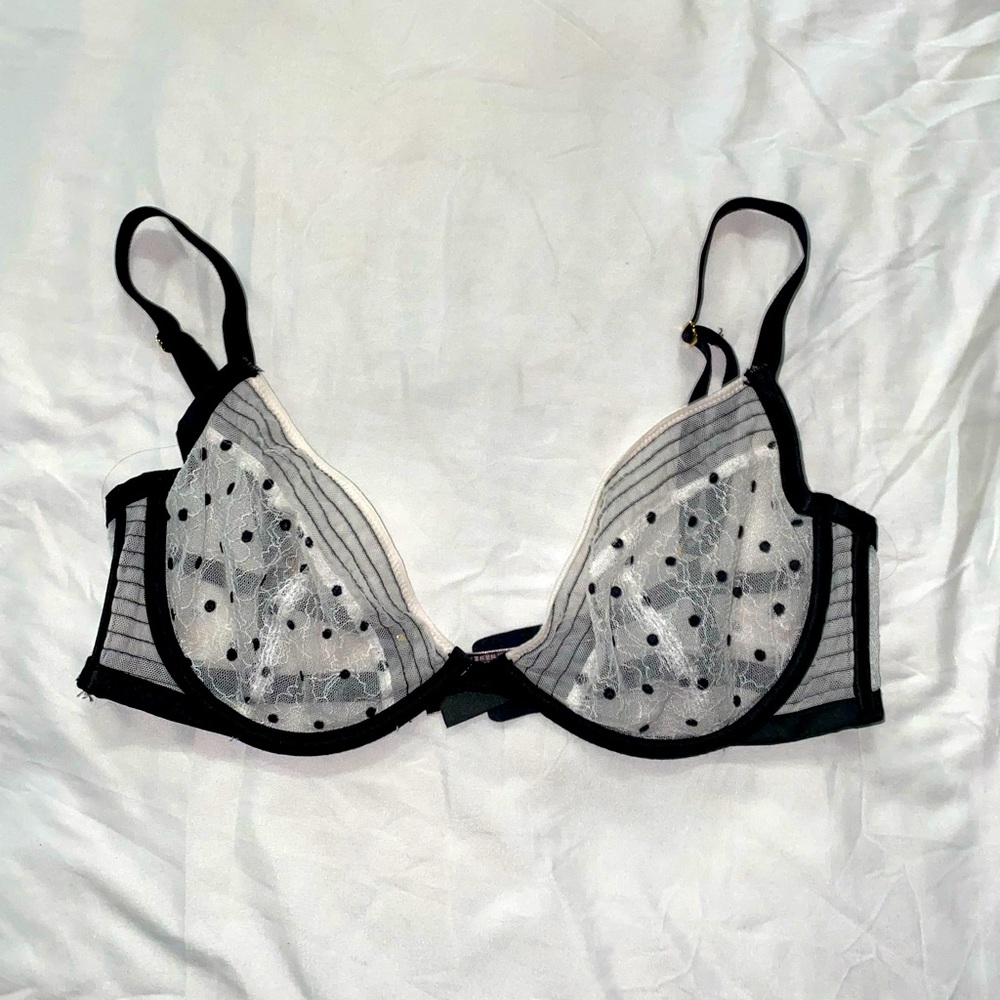 Victoria’s Secret White Lace Bralette